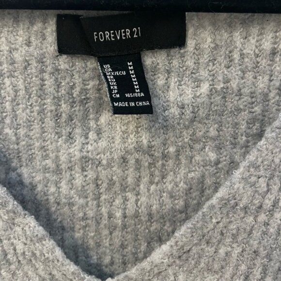 Forever 21 Grey V-Neck Sweater - Picture 3 of 6